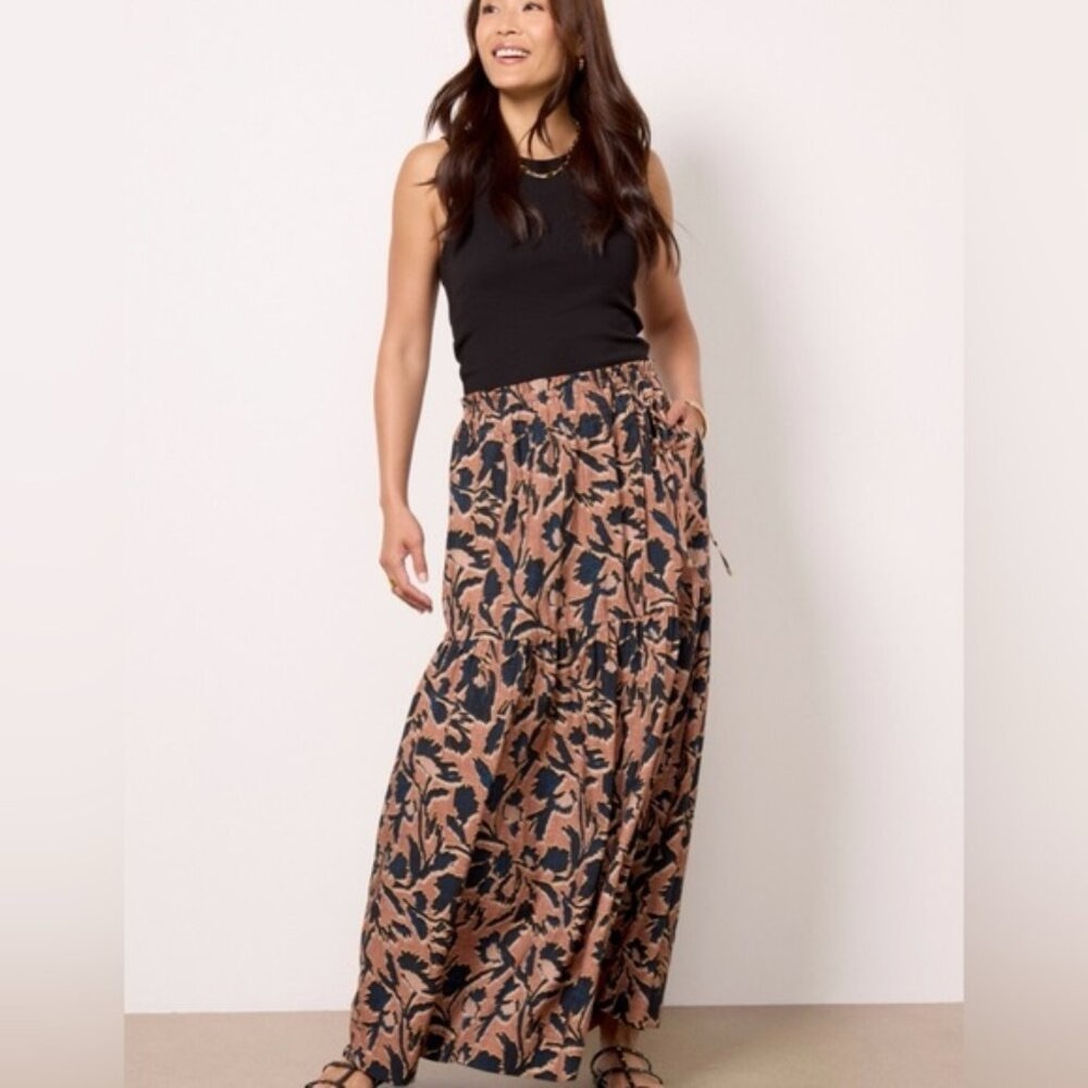 Evereve Maxi Skirt Size M | Brown Black Floral Tiered Skirt